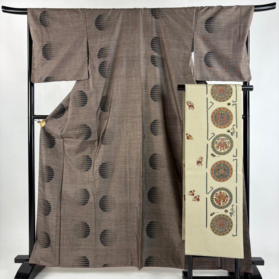美品 紬 身丈165cm 裄丈68cm L 袷 名古屋帯セット 丸文 縞 焦茶色 正絹