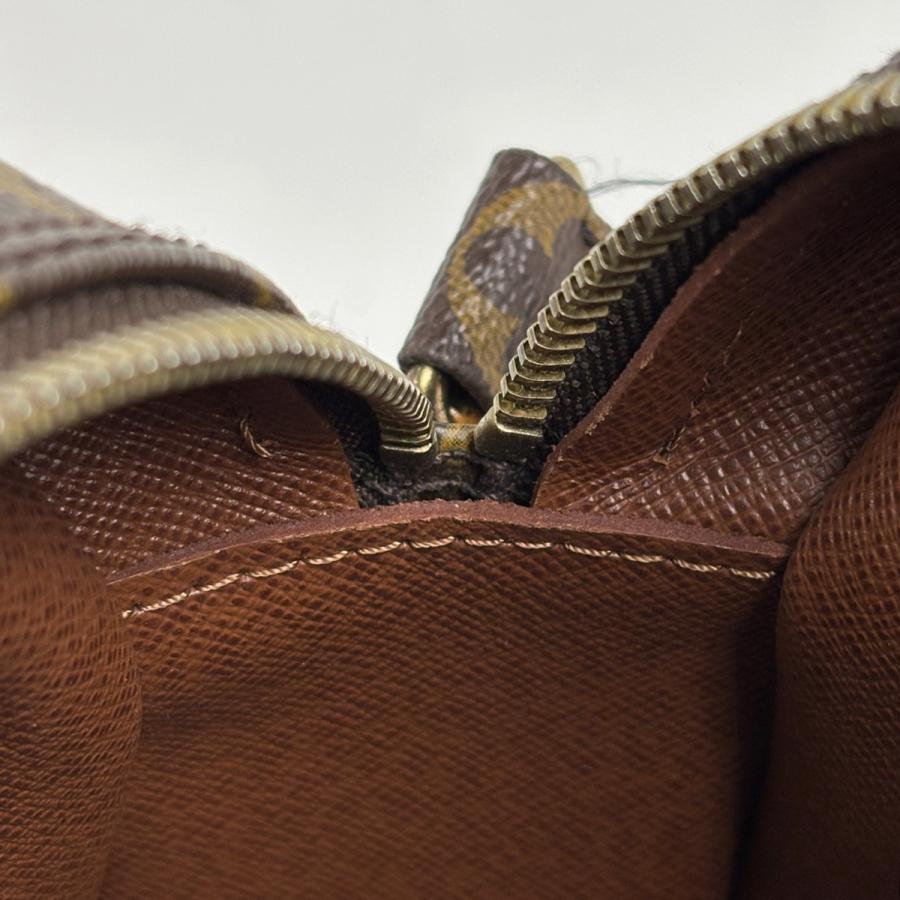 LOUIS VUITTON（ルイ・ヴィトン） ナイル ショルダーバッグ モノグラム