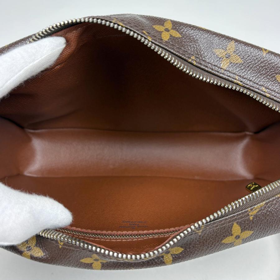 LOUIS VUITTON（ルイ・ヴィトン） トロカデロ 27 斜め掛け ショルダー