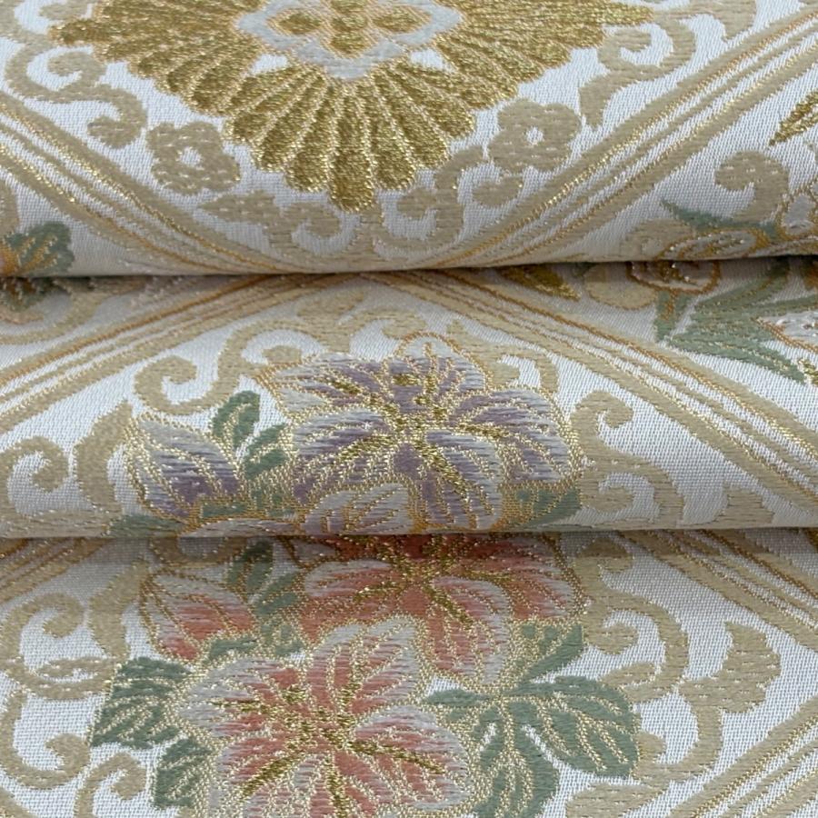 美品 袋帯 逸品 本袋 新小石丸 宮廷の花 菱 草花 金銀糸 箔 クリーム 