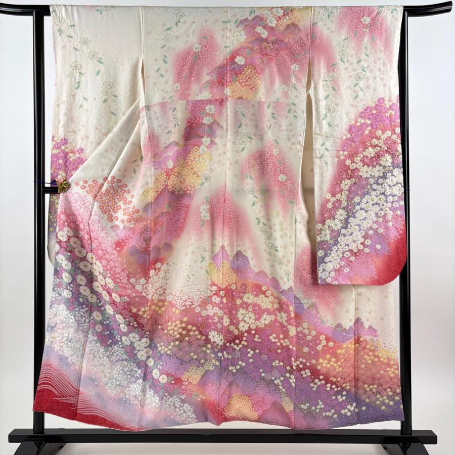 振袖 身丈154cm 裄丈62cm 正絹 名品 【中古】 振袖 身丈154cm 裄丈62.5cm S 袷 菊 桜 銀通し 絞り ピンク 正絹 逸品