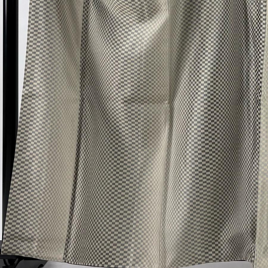 美品 お召 身丈160.5cm 裄丈66cm M 袷 やまと 変わり市松 ベージュ 正絹 逸品 中古