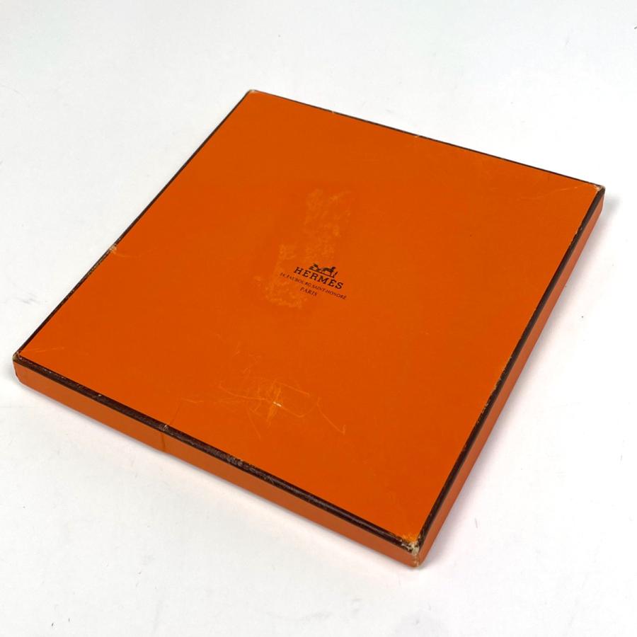 エルメス HERMES カレ90 LES TAMBOURS タンブールの太鼓 王冠 スカーフ 