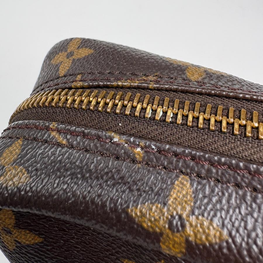 LOUIS VUITTON（ルイ・ヴィトン） トゥルース トワレット23 セカンド 