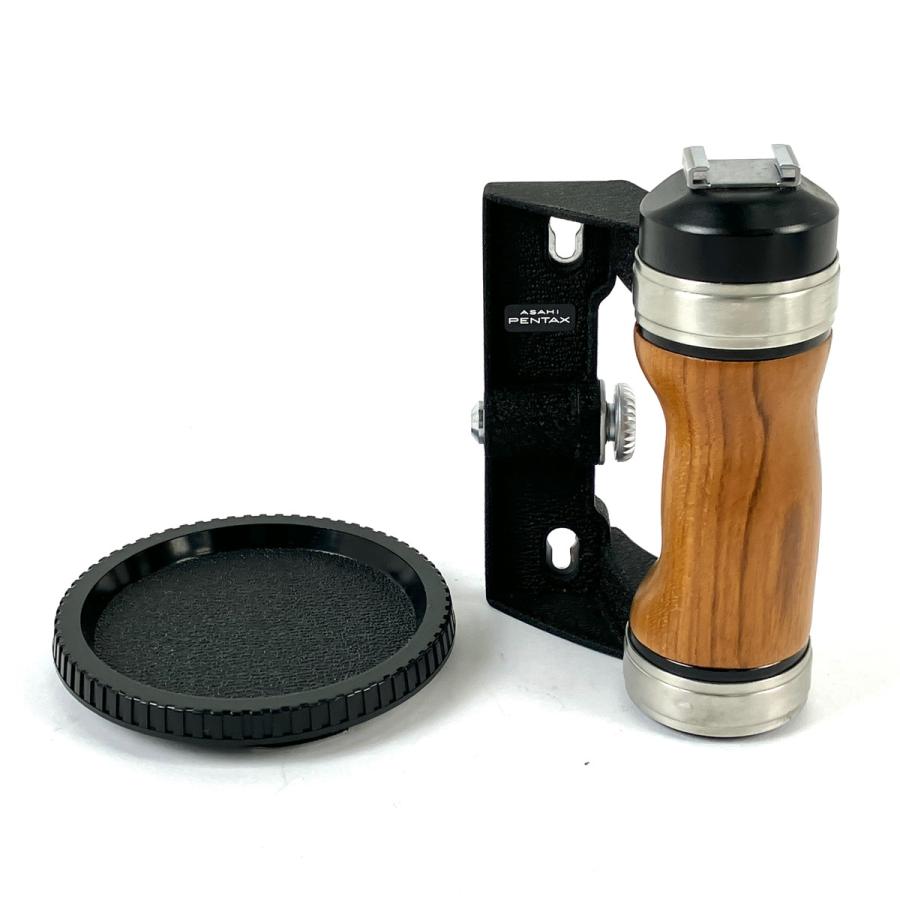 ペンタックス PENTAX 67 ボディ TTLファインダー ウッドグリップ付 中