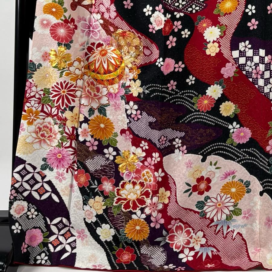 美品 振袖 身丈171cm 裄丈69.5cm L 袷 手鞠 草花 金糸 銀通し 黒 正絹 逸品 中古