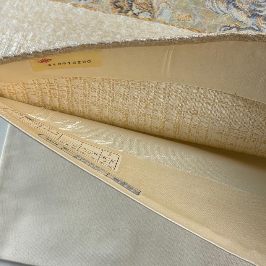 美品 袋帯 逸品 となみ織物 証紙あり 花鳥 横段 金糸 箔 銀色 六通