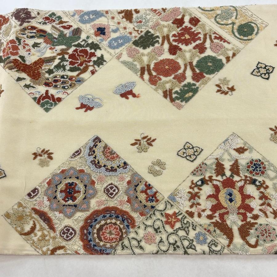 袋帯 逸品 華文 花鳥 金糸 刺繍 クリーム お太鼓柄 正絹 中古_3