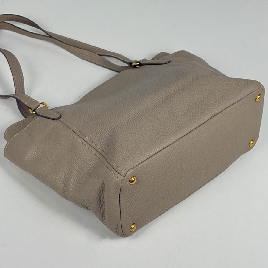 PRADA（プラダ） ロゴ トートバッグ 肩掛け ショルダーバッグ トート