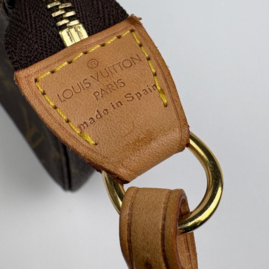 LOUIS VUITTON(ルイヴィトン) / トゥルース・トワレット28_モノグラム