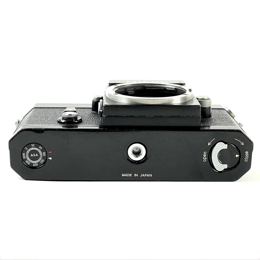 ニコン Nikon F アイレベル ブラック ボディ フィルム マニュアルフォーカス 一眼レフカメラ 中古の画像