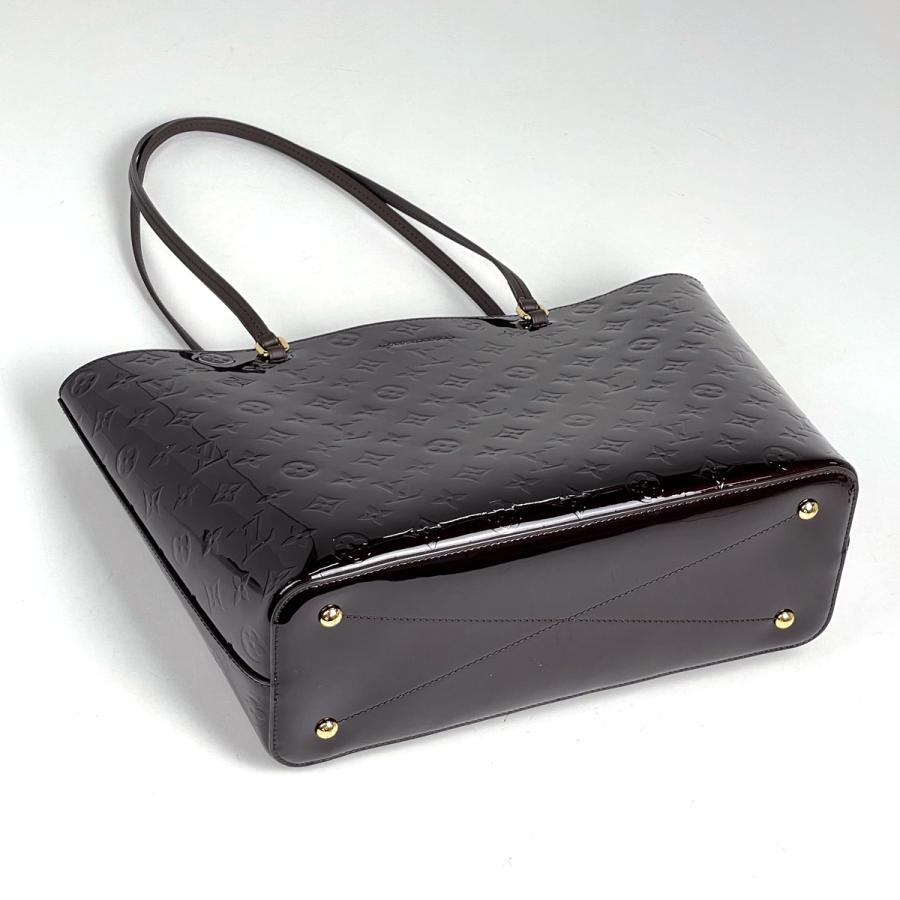 LOUIS VUITTON（ルイ・ヴィトン） ロングビーチMM ショルダーバッグ 