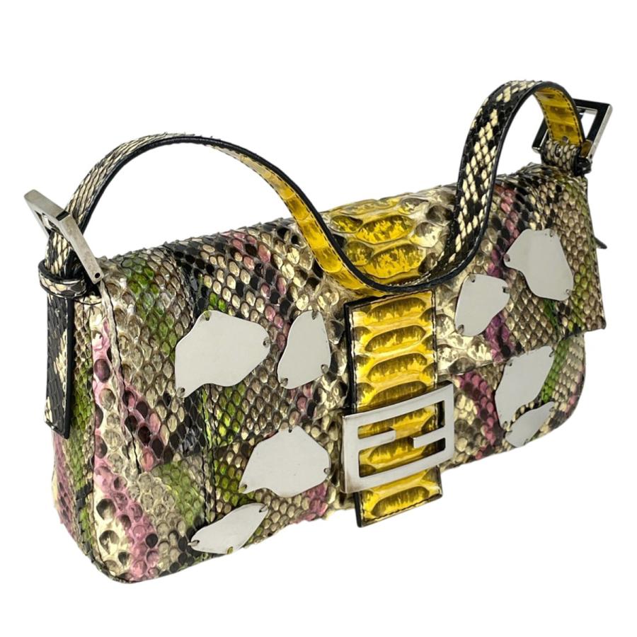 FENDI（フェンディ） ズッカロゴ マンマバゲット ハンドバッグ ワン 