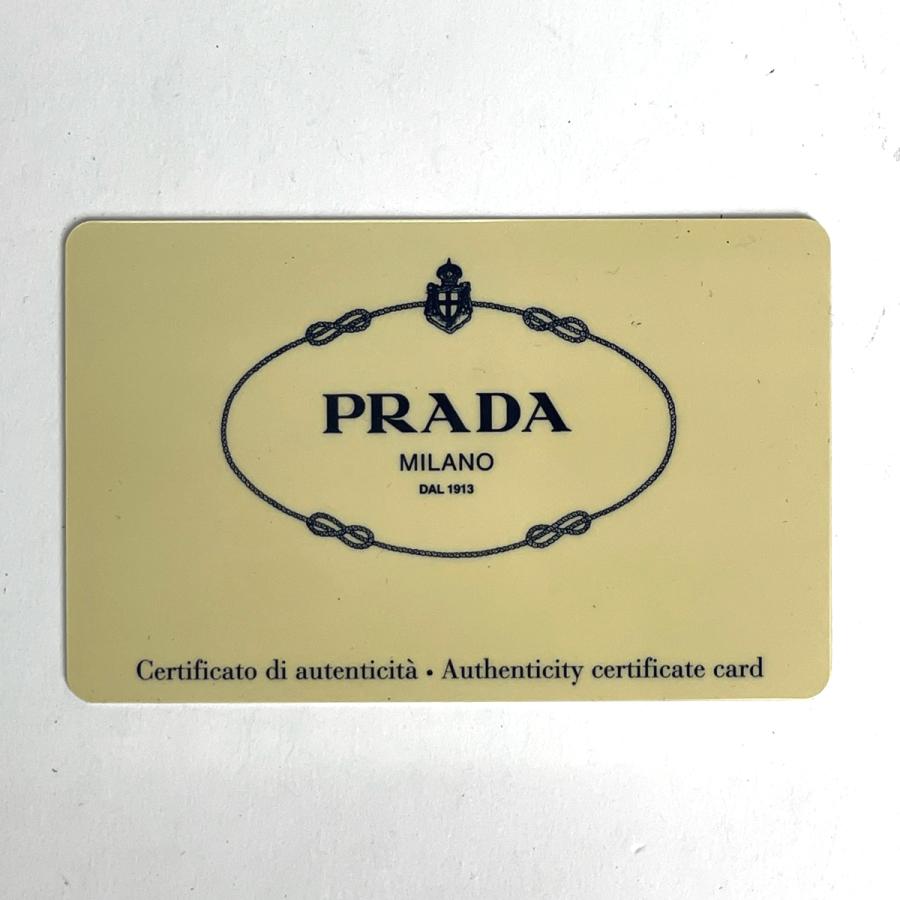PRADA（プラダ） ロゴプレート ポーチ メイク コスメ 小物入れ 化粧 