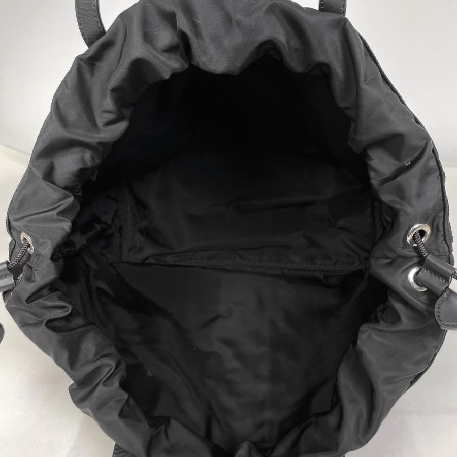 バッグ フェンディ FENDI ズッカ柄 巾着 ショルダーバッグ