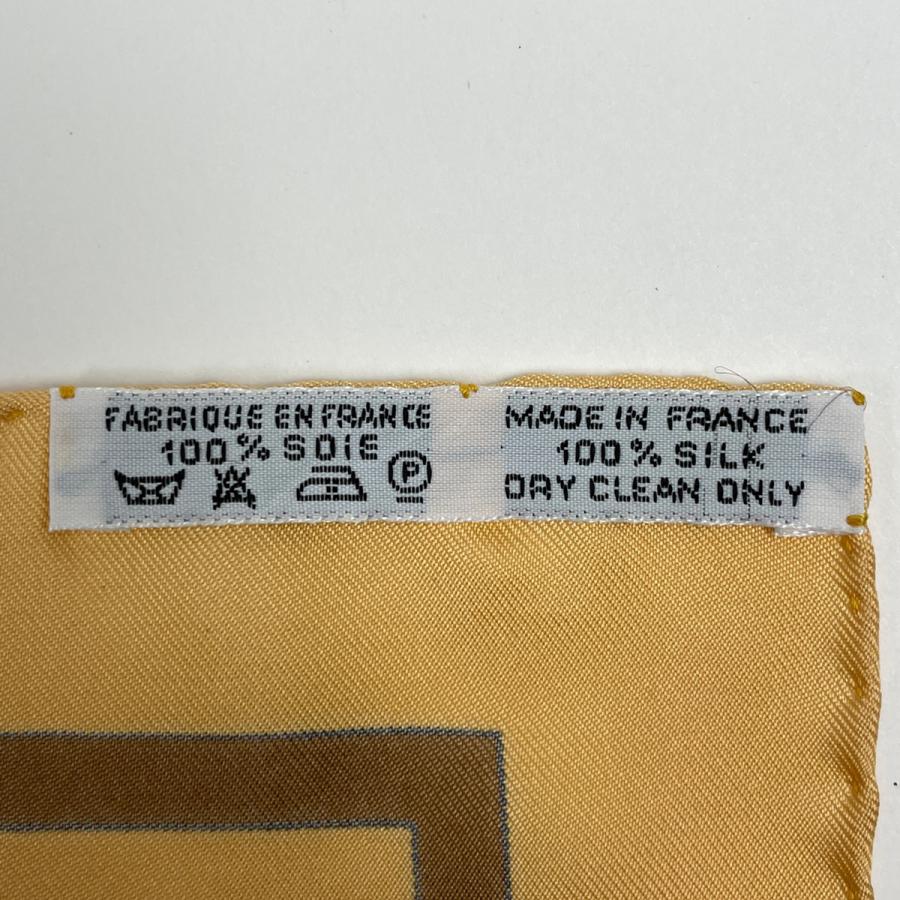 HERMES（エルメス） カレ90 CASSE NOISETTE くるみ割り リス柄 木の実