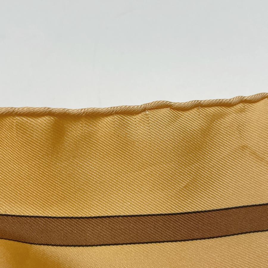 HERMES（エルメス） カレ90 CASSE NOISETTE くるみ割り リス柄 木の実