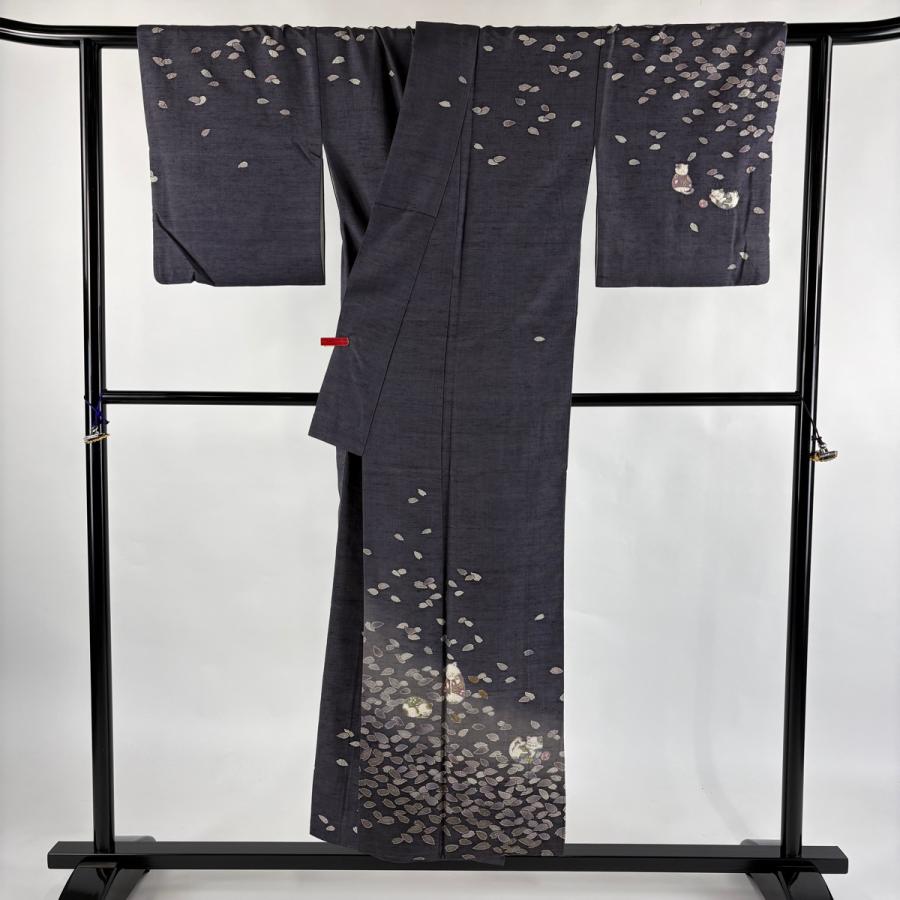 訪問着 身丈152cm 裄丈64cm M 袷 紬地 やまと 猫 花びら 金彩 灰紫 正絹 逸品 中古
