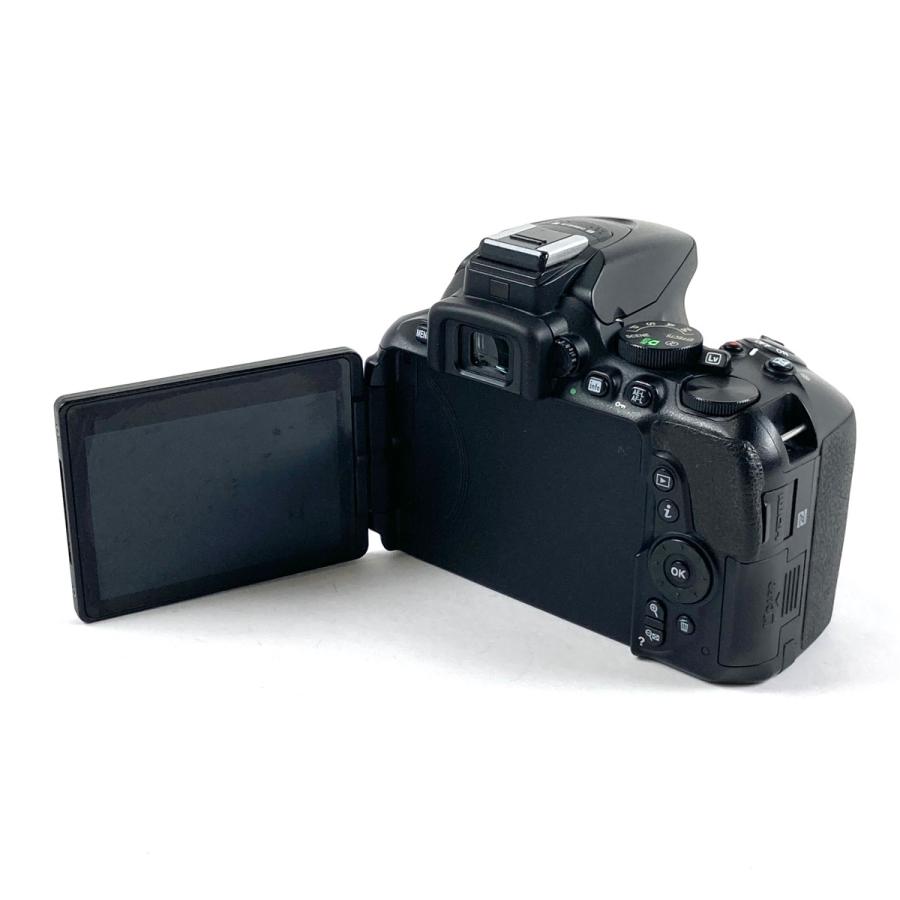 ニコン Nikon D5600 ボディ デジタル 一眼レフカメラ 中古 : リユース