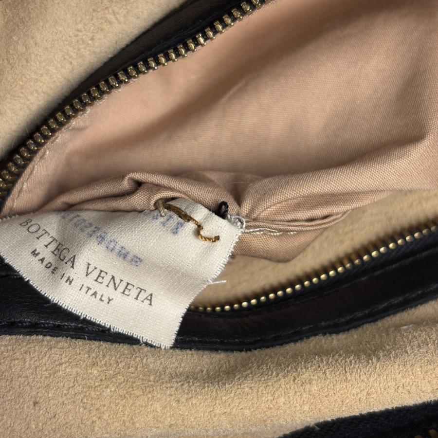 ボッテガヴェネタ BOTTEGAVENETA イントレチャート ショルダーバッグ