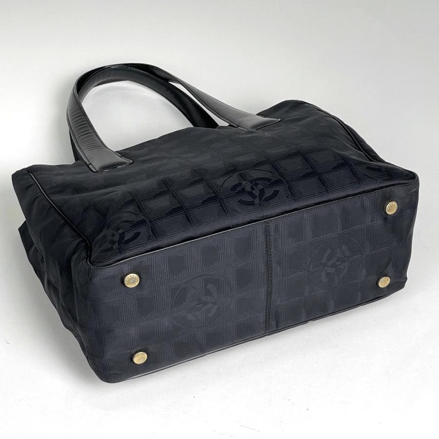 CHANEL（シャネル） ニュートラベルライン トートPM ココマーク