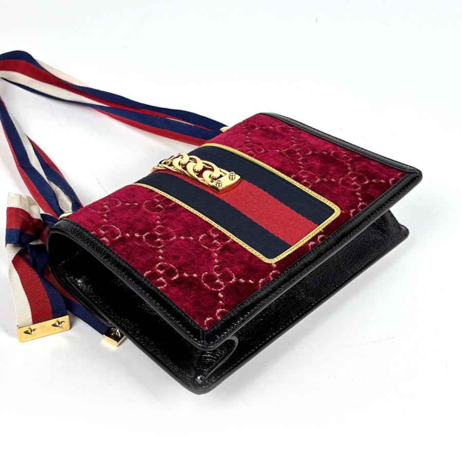 GUCCI（グッチ） シルヴィ ショルダーバッグ シェリーライン ウェブ GG 