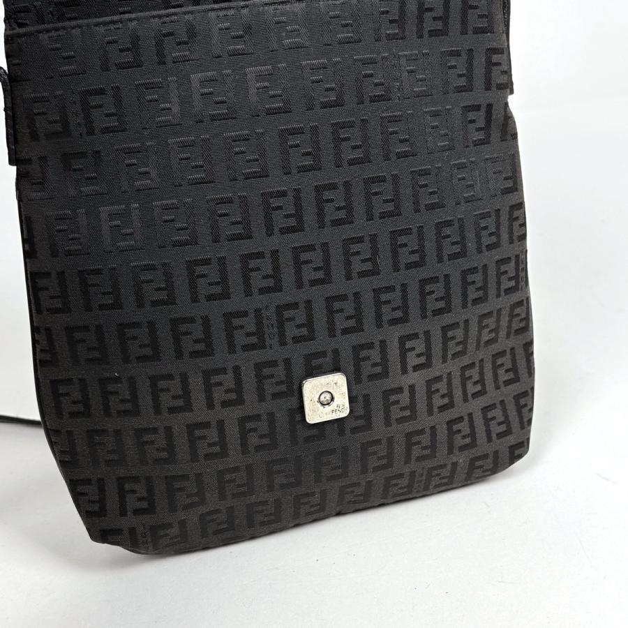 FENDI（フェンディ） ズッキーノ柄 ショルダーバッグ キャンバス 