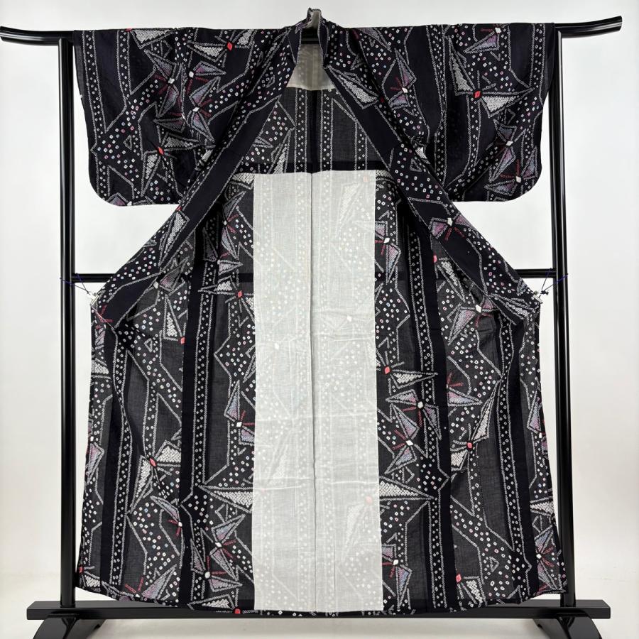 美品 浴衣 身丈160cm 裄丈62.5cm S 絞り浴衣 蝶 幾何学 黒 綿 名品
