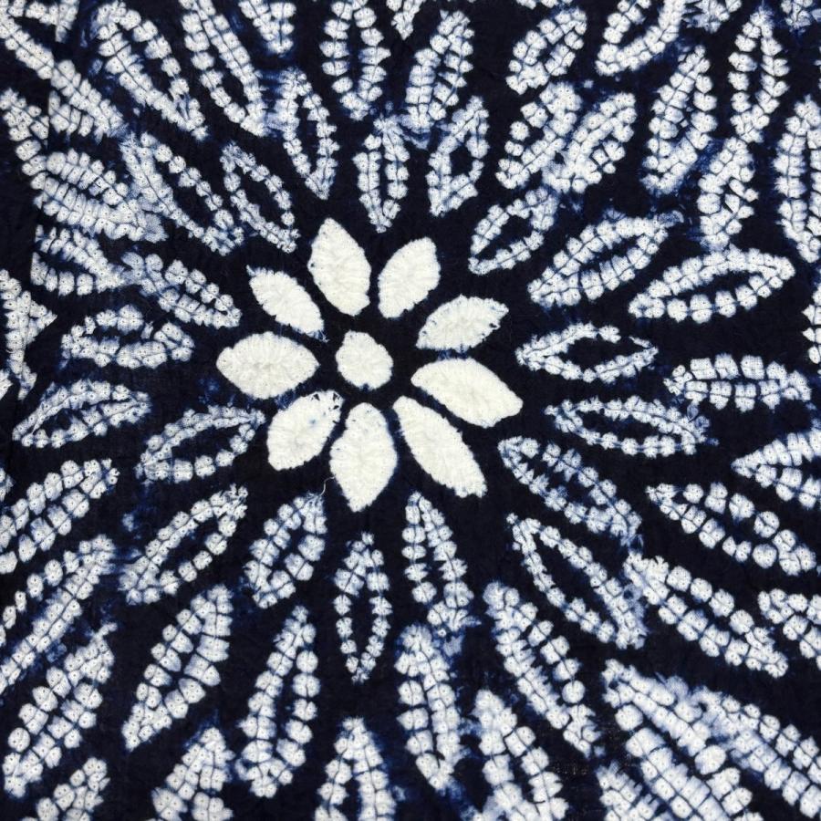 美品 浴衣 身丈157.5cm 裄丈63cm S 絞り浴衣 菊 濃紺 綿 名品 中古