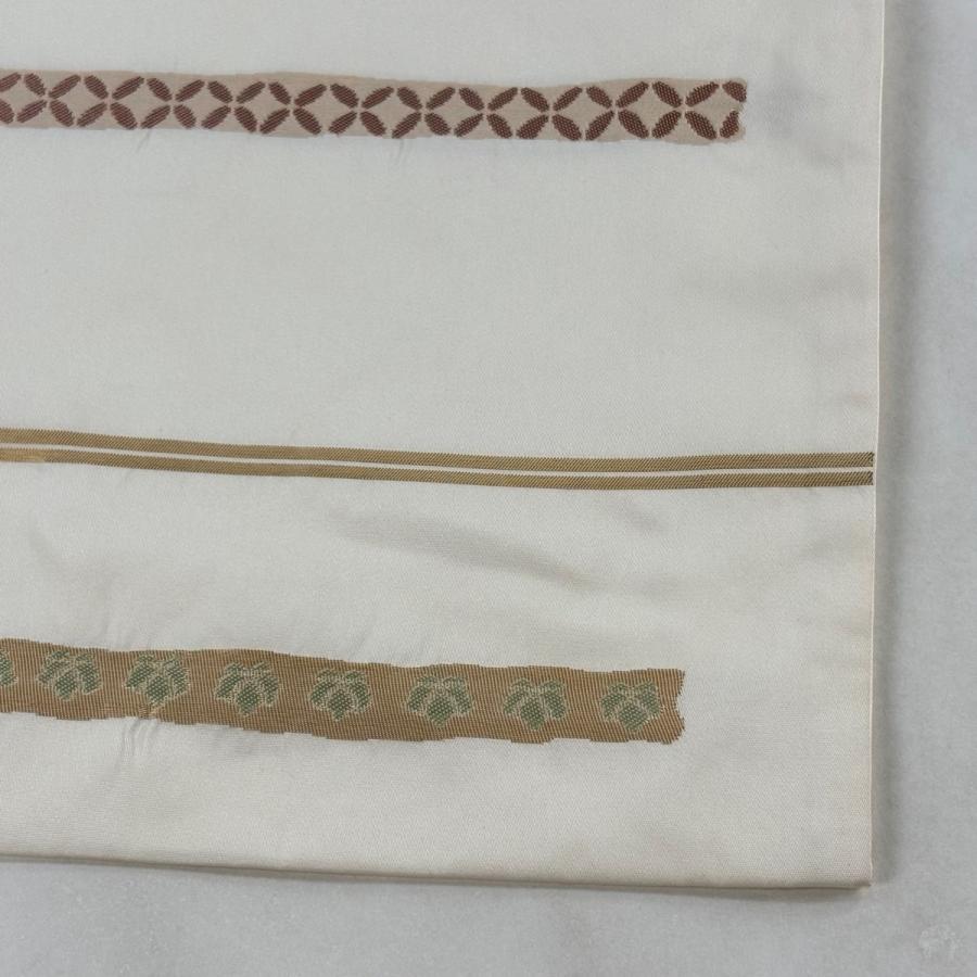 名古屋帯 逸品 川島織物 落款あり 花菱 有職文様 箔 クリーム 正絹