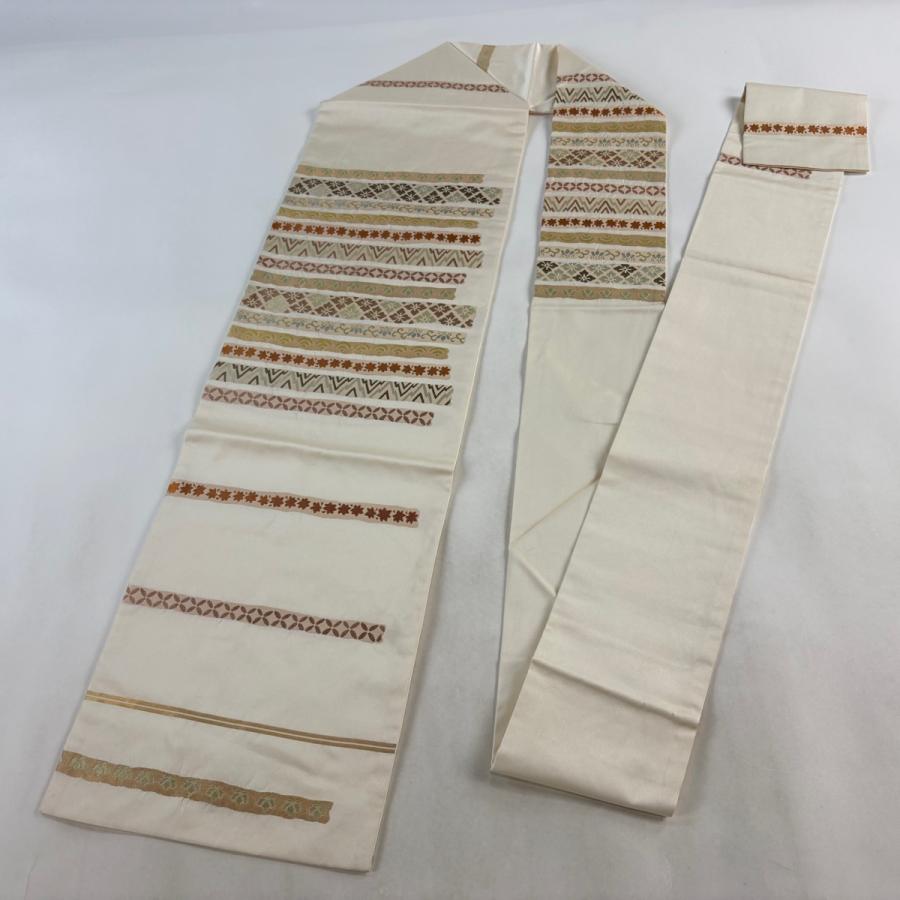 名古屋帯 逸品 川島織物 落款あり 花菱 有職文様 箔 クリーム 正絹