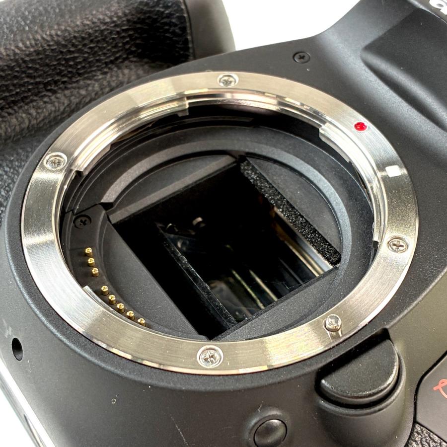 Canon EOS X5 デジタル一眼レフカメラ　ボデイのみ Canon デジタル一眼レフカメラ EOS Kiss X5