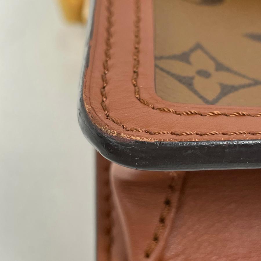 LOUIS VUITTON（ルイ・ヴィトン） ドーフィーヌ MINI 斜め掛け