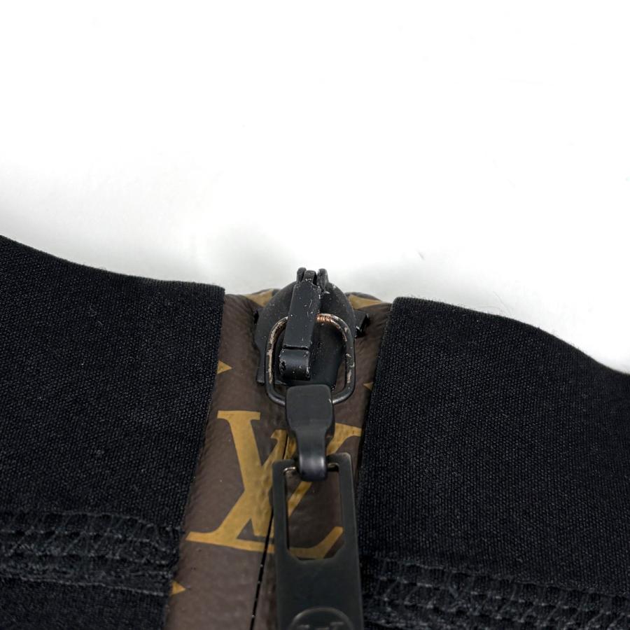 LOUIS VUITTON（ルイ・ヴィトン） モノグラム柄 ワンピース ノーカラー