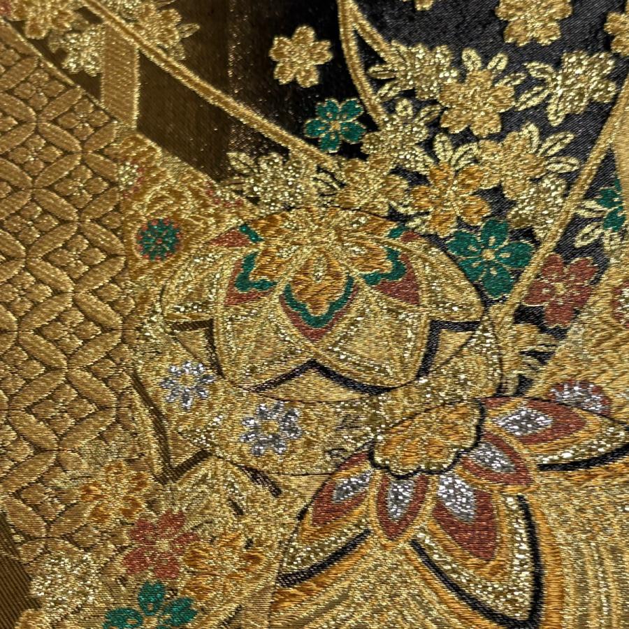 美品 袋帯 秀品 振袖向き 手鞠 桜 金糸 箔 黒 六通 正絹 中古 