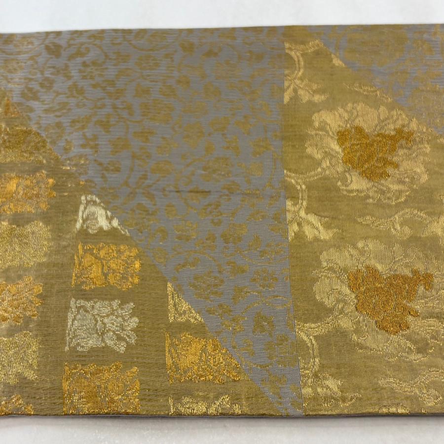 袋帯 逸品 紋屋井関 落款あり 御寮織 花唐草 花うさぎ 金糸 箔 灰色 六通 正絹 中古_3