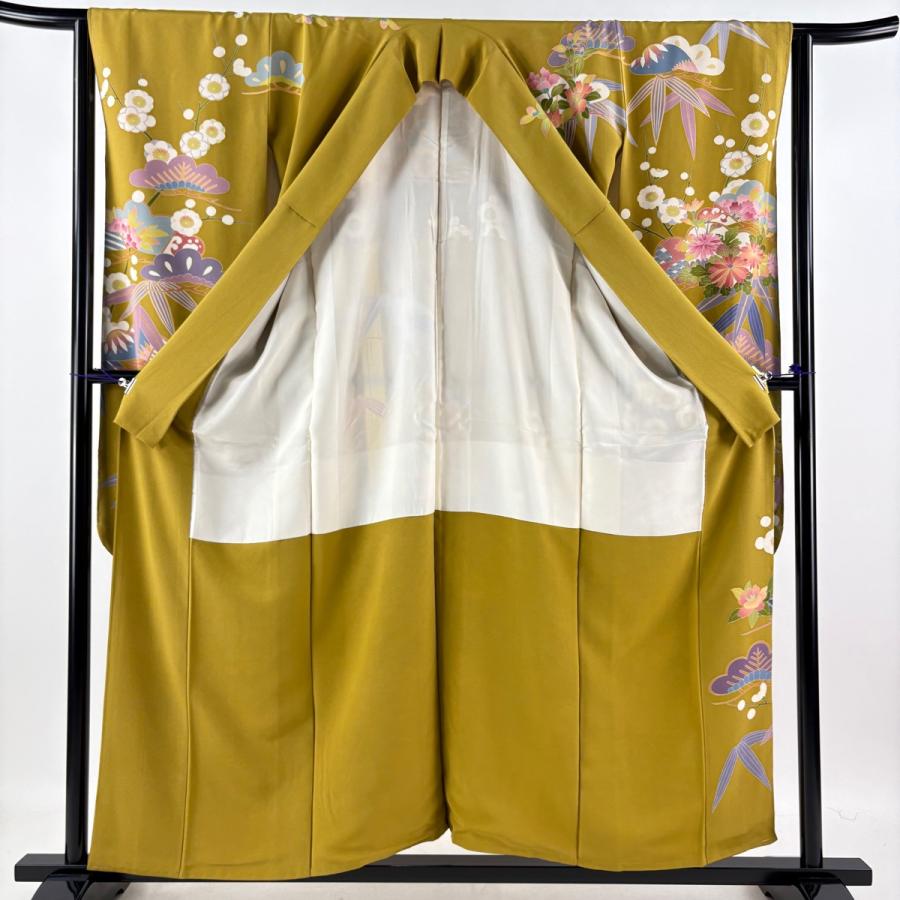 美品 振袖 身丈157.5cm 裄丈63.5cm S 袷 岡村蒼風 落款あり 草花 松竹梅 山吹茶色 正絹 逸品 中古