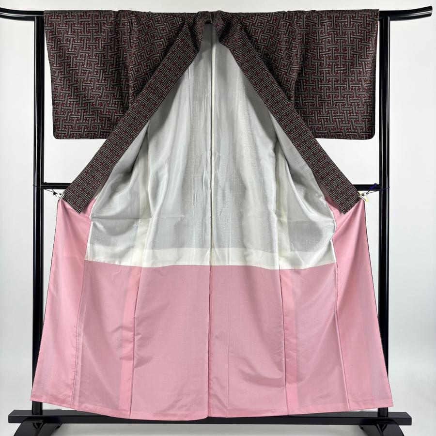 紬 身丈152cm 裄丈64cm M 袷 アンサンブル 幾何学 焦茶色 正絹 逸品 中古
