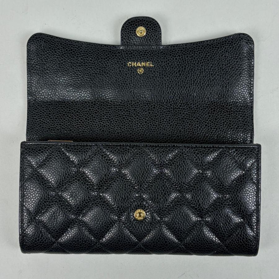 CHANEL（シャネル） ココマーク 二つ折り 長財布 マトラッセ キャビア 
