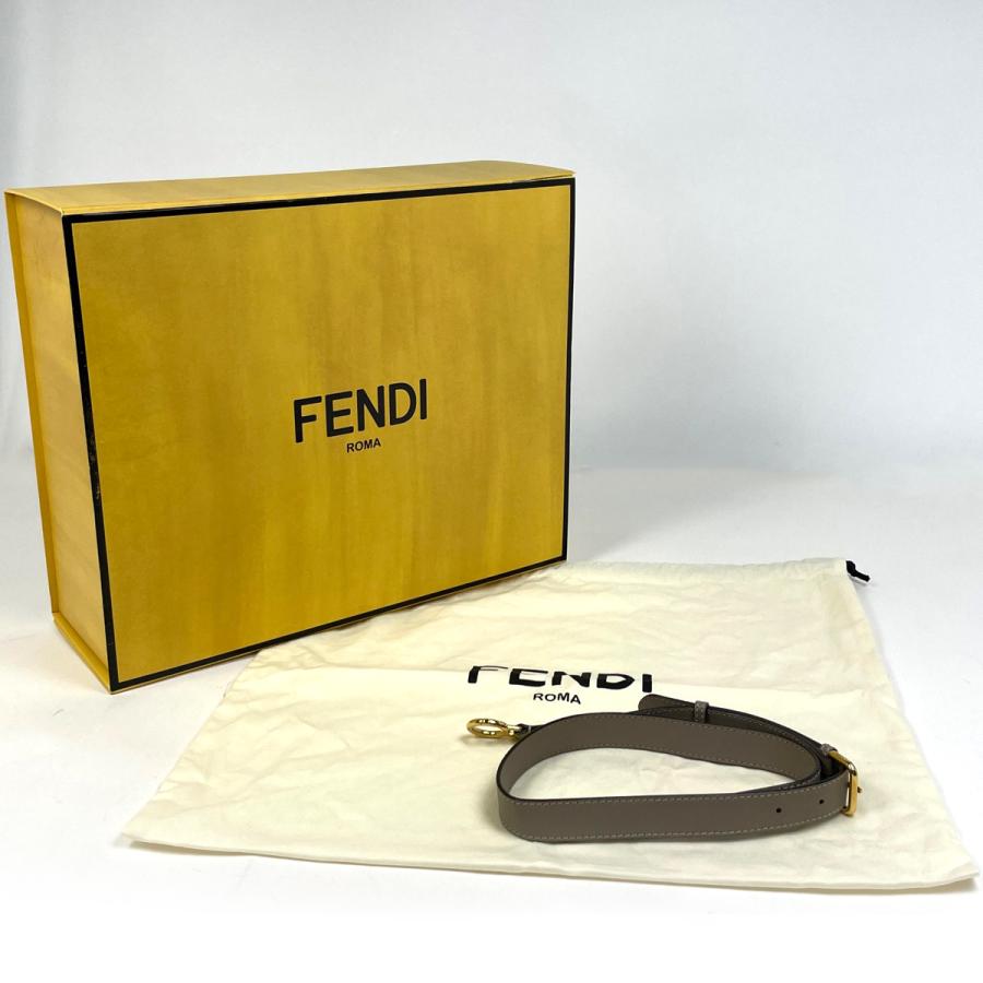 FENDI（フェンディ） ピーカブー ハンドバッグ 2WAY ショルダーバッグ