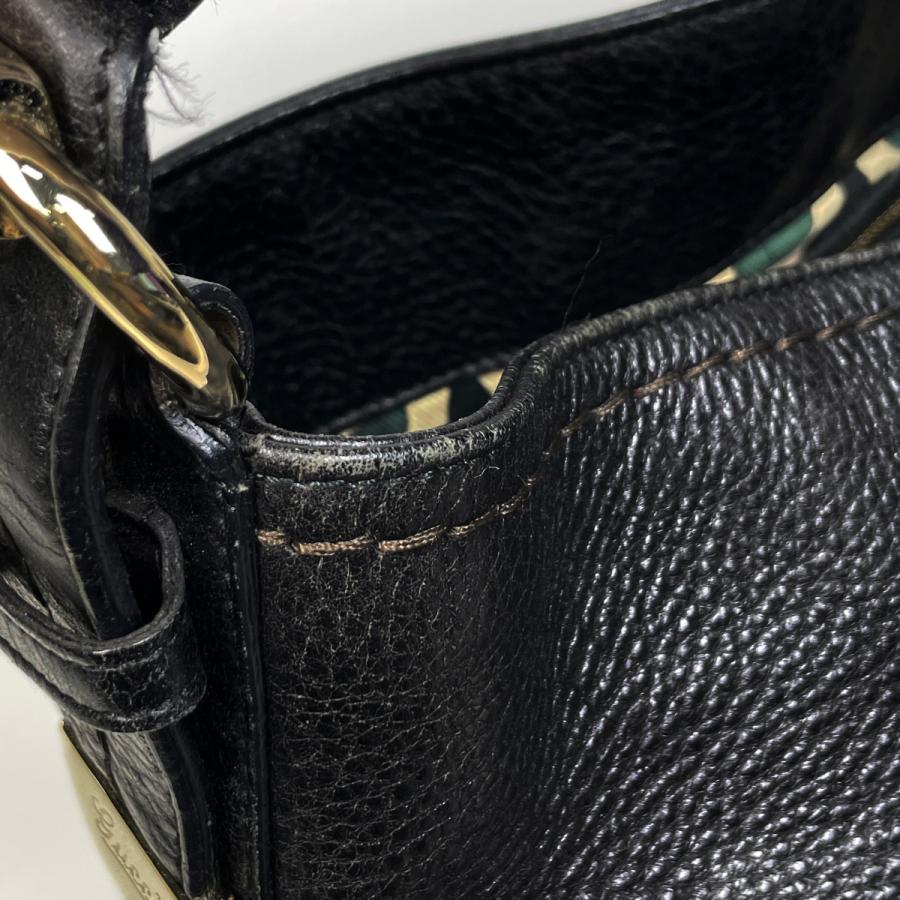 GUCCI（グッチ） グッチシマ ショルダーバッグ シマレザー ブラック