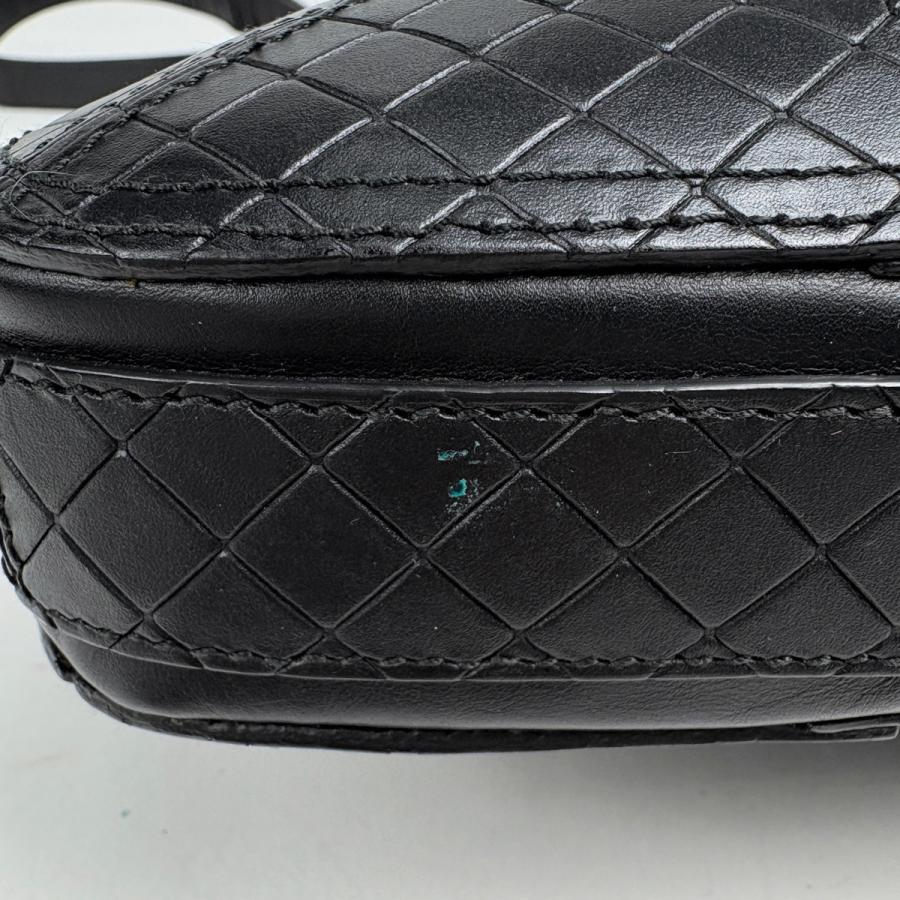 ボッテガヴェネタ BOTTEGAVENETA イントレチャート スコルピート