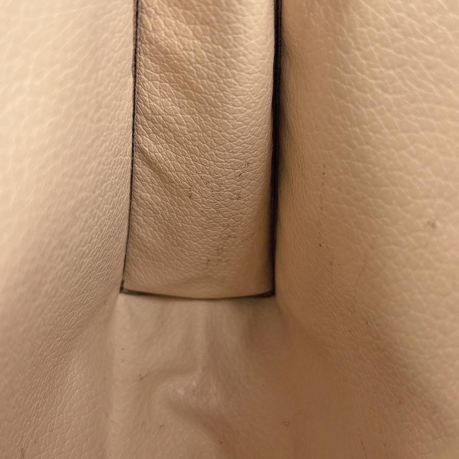 LOUIS VUITTON（ルイ・ヴィトン） ポッシュ トワレット19 メイク