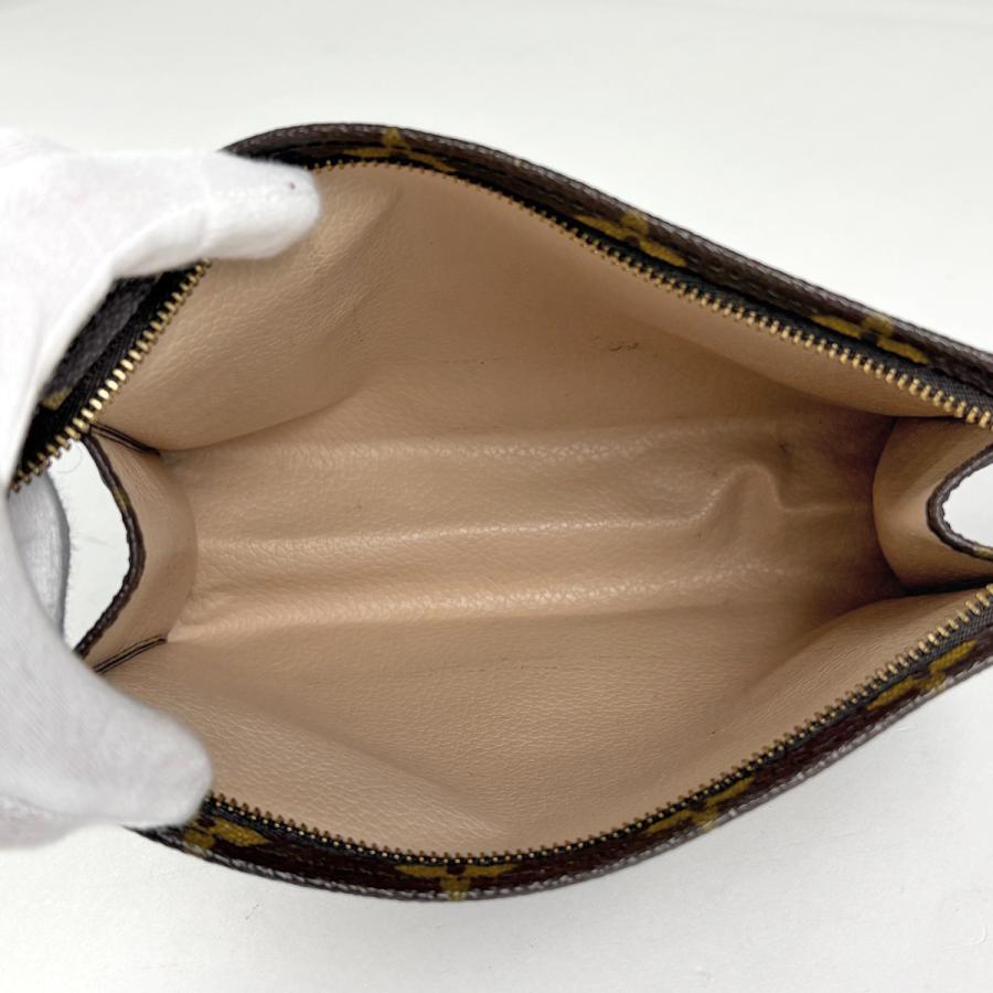 LOUIS VUITTON（ルイ・ヴィトン） ポッシュ トワレット19 メイク