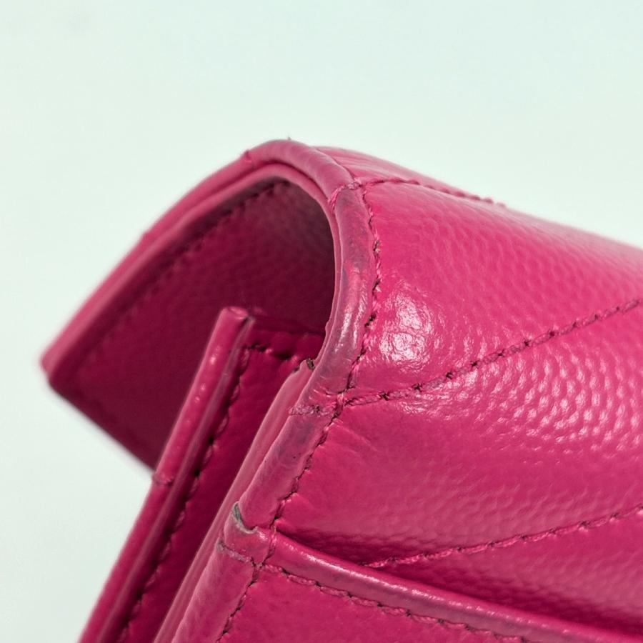 Yves Saint Laurent（イヴ・サンローラン） ロゴ 三つ折り 財布 レザー