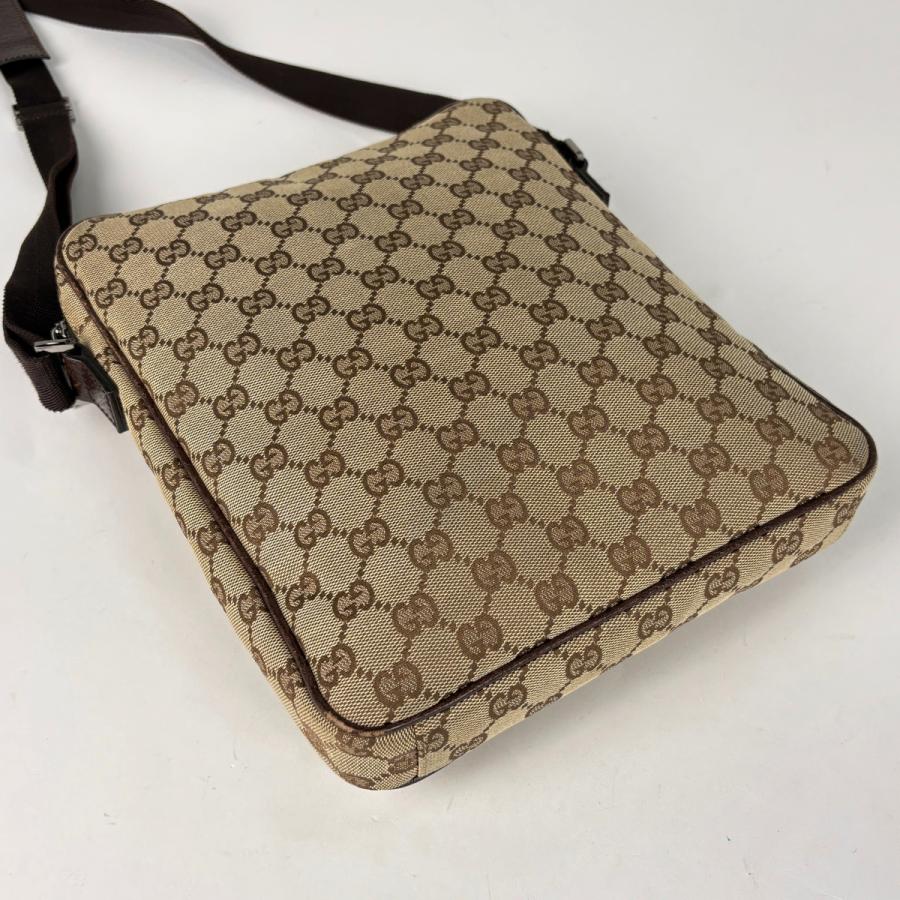 GUCCI（グッチ） GUCCI GG柄 ショルダーバッグ GGキャンバス ブラウン