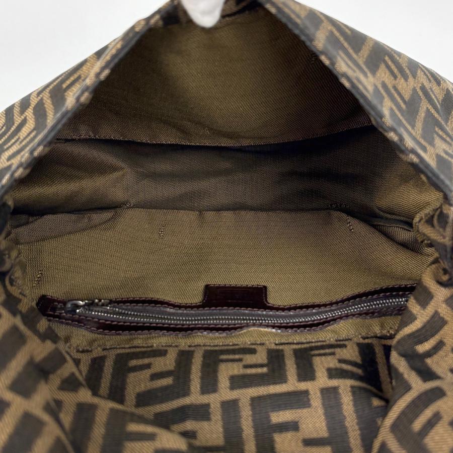FENDI（フェンディ） ズッカ柄 ショルダーバッグ マンマバケット ワン 