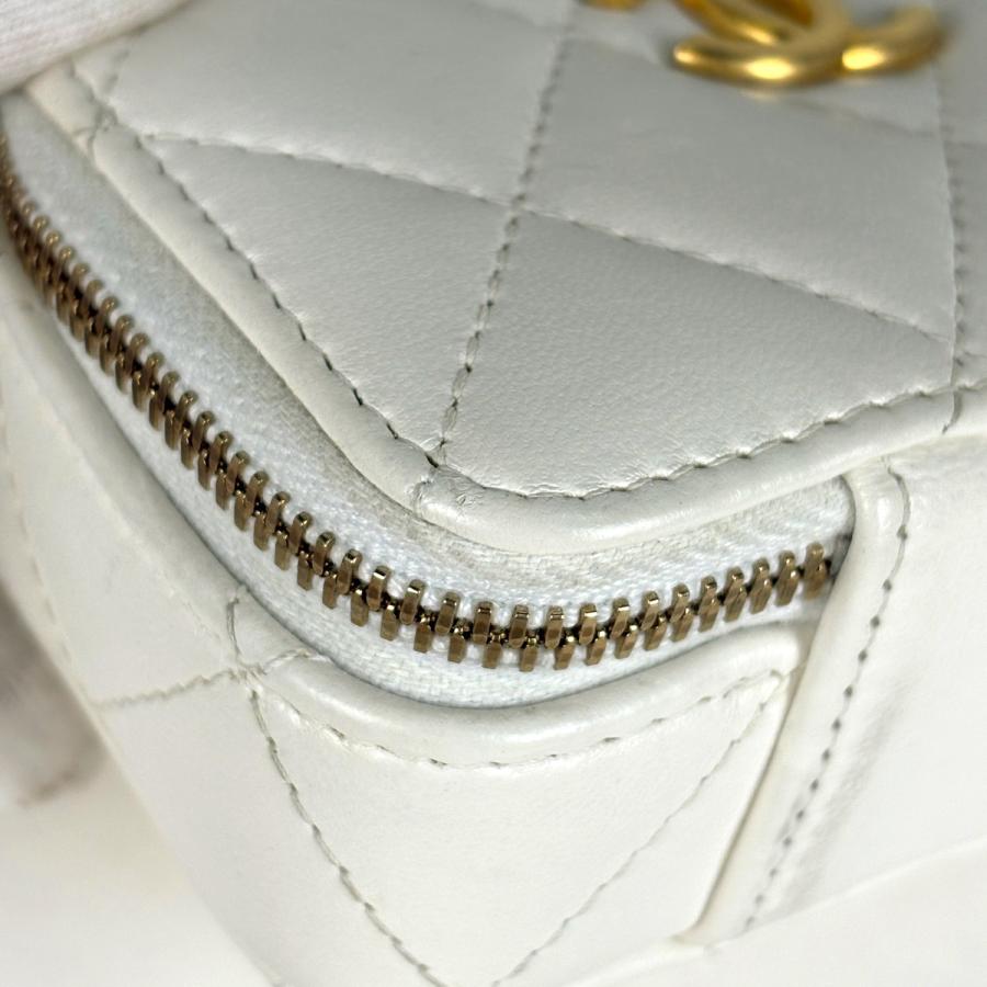 シャネル CHANEL ココマーク チェーンショルダーバッグ マトラッセ ミニ コインパース レザー ホワイト レディース 中古_2