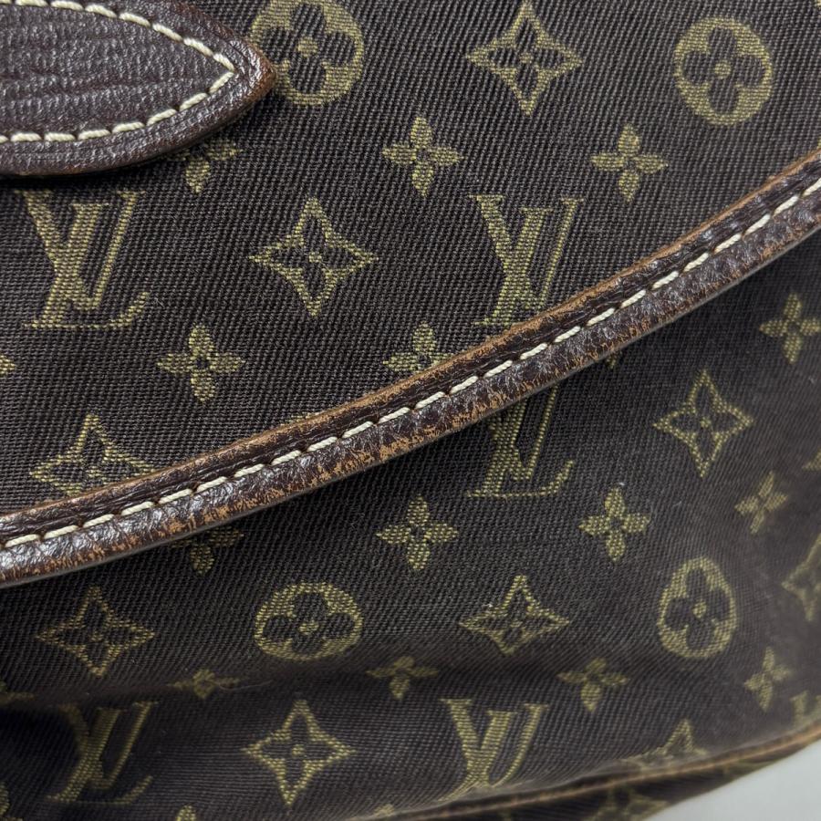 LOUIS VUITTON（ルイ・ヴィトン） ソミュール30 斜め掛け ショルダー