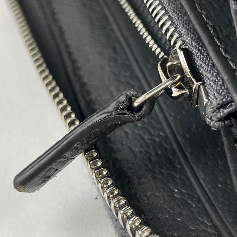 GUCCI（グッチ） カットアウト インターロッキングG ジップアラウンド